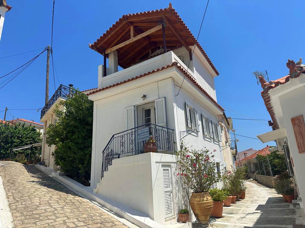 listing-image